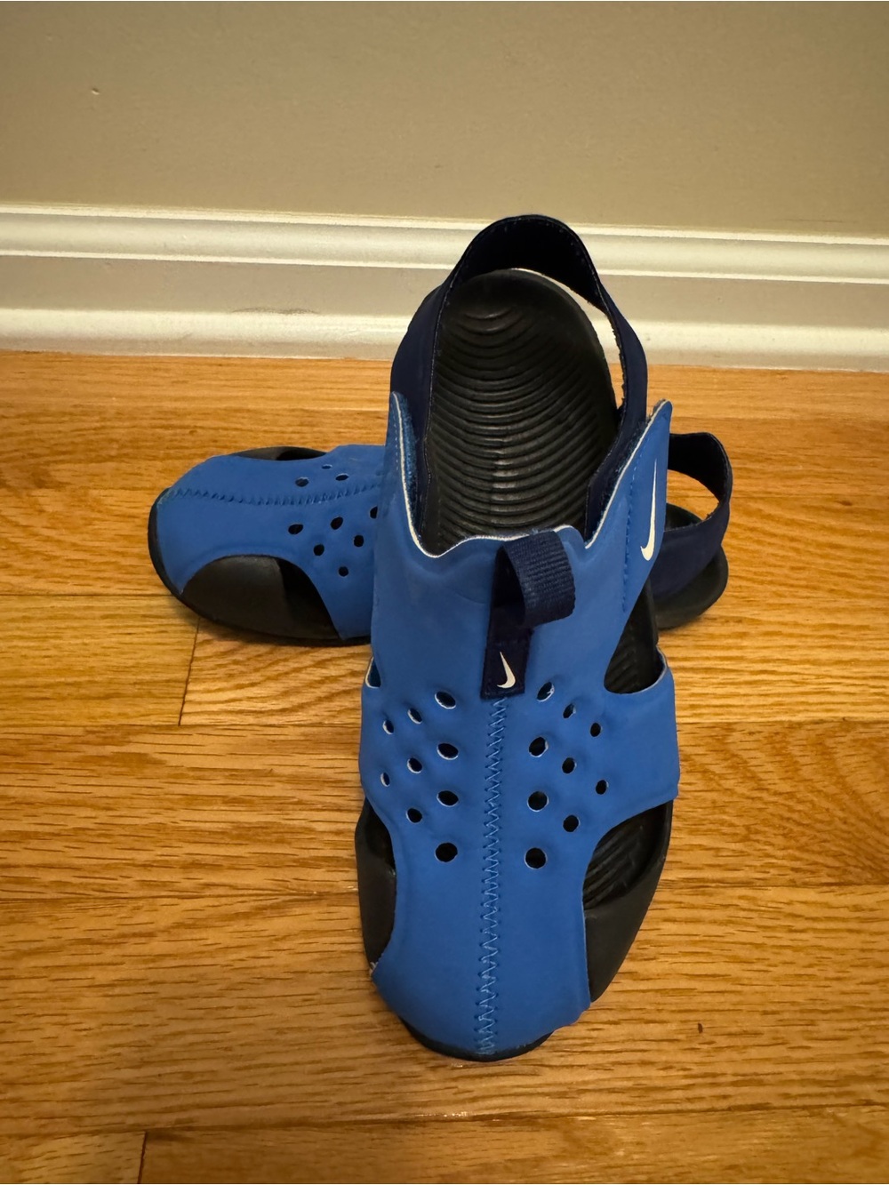Kids Nike Sunray Protect - Blue Slip-On Sandals with Back Strap - Size 1Y